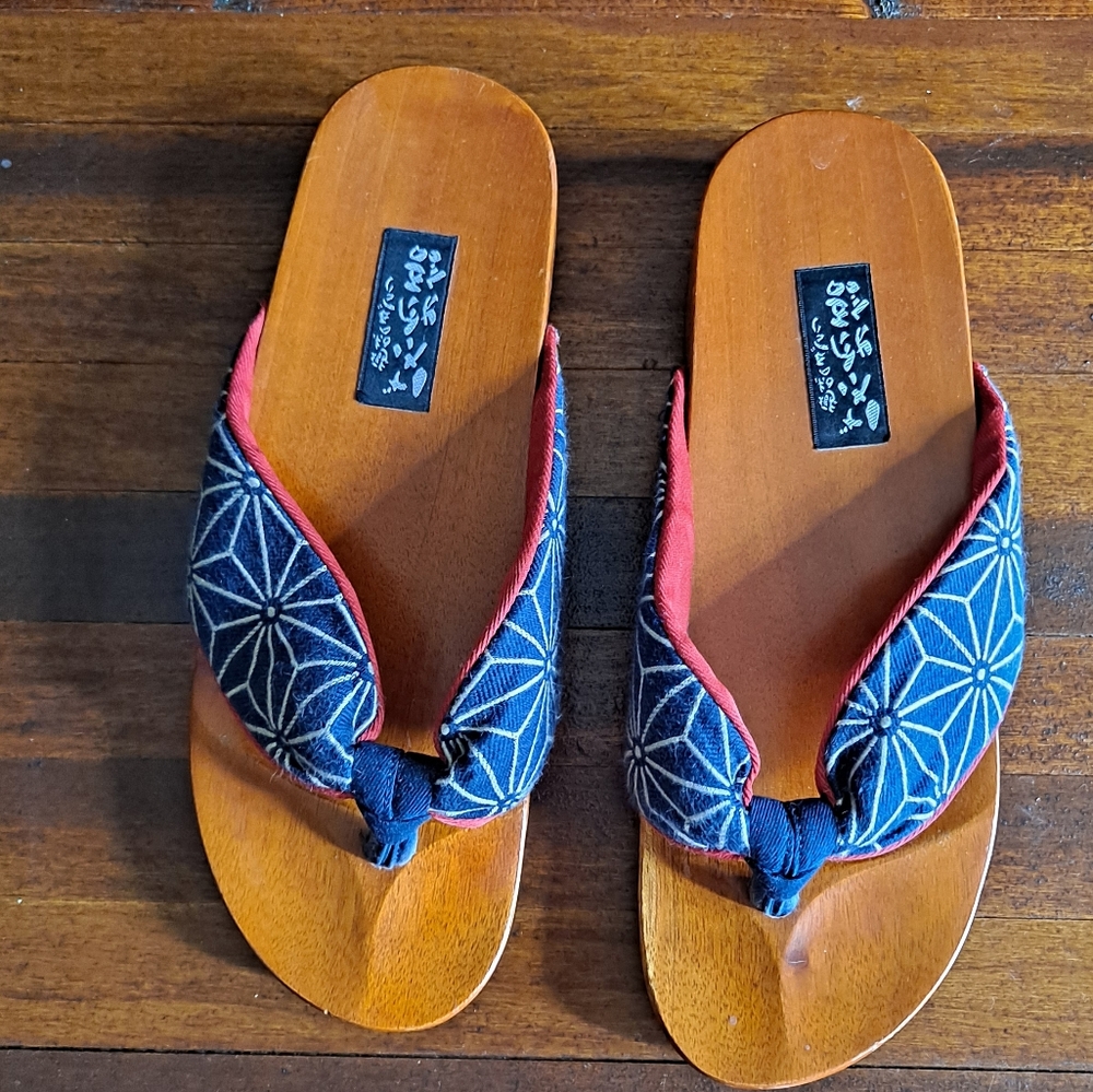 Authentic Vintage blue, red, and white Japanese Wood Thong sandals